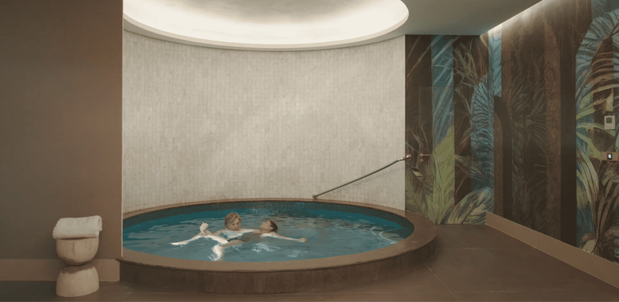 tratamiento de longevidad para wellness: terapia watsu