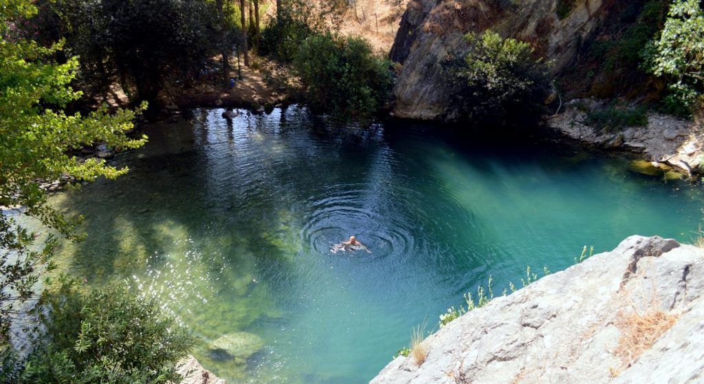 Cueva del Gato natural pool