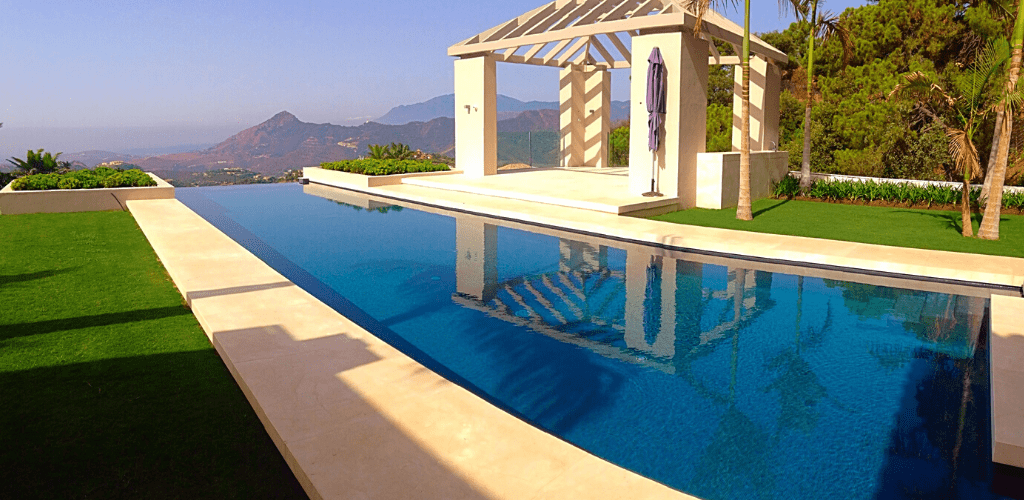 infinity pool