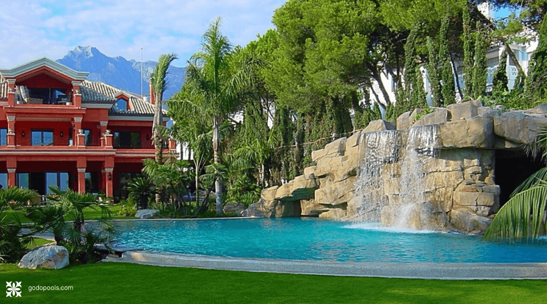 Waterfalls for swimming pools 1