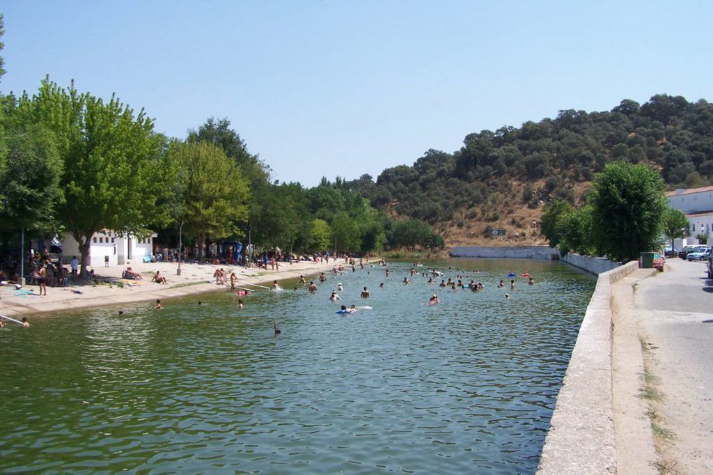 San Nicolás natural pool