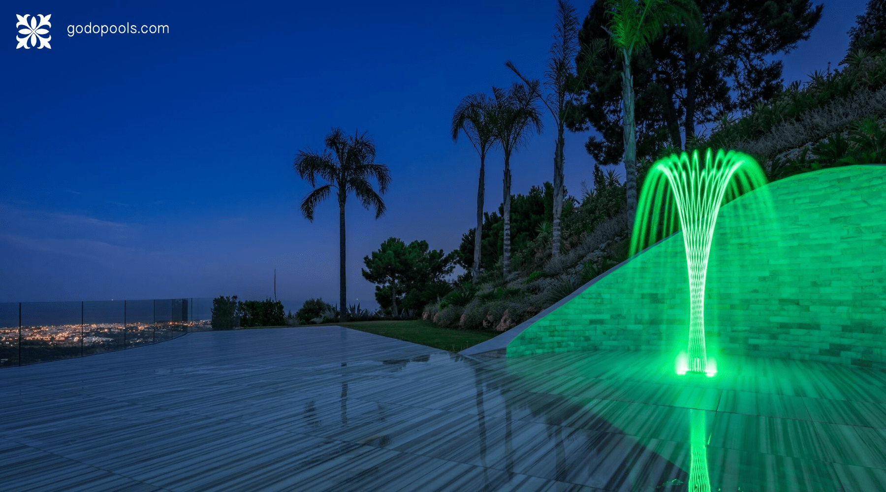 iluminacion piscina godopools