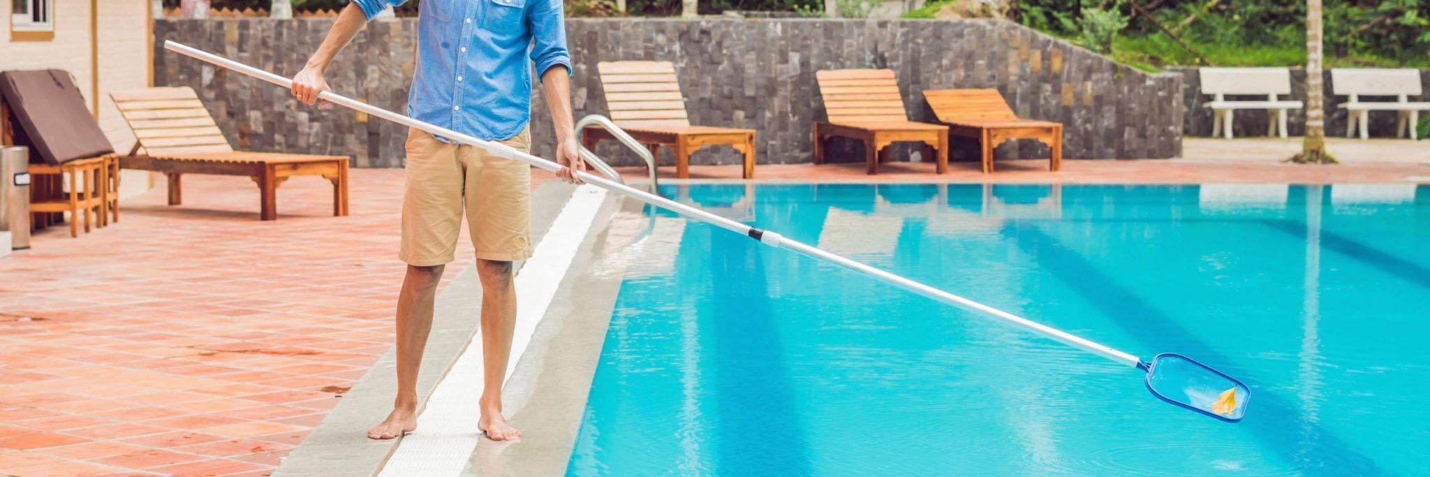 mantenimiento del agua de la piscina