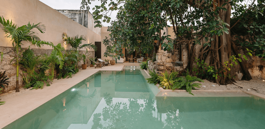 how to decide the location of a swimming pool