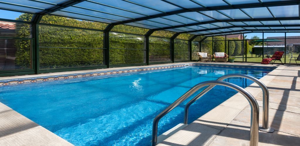 When to use the pool cover?