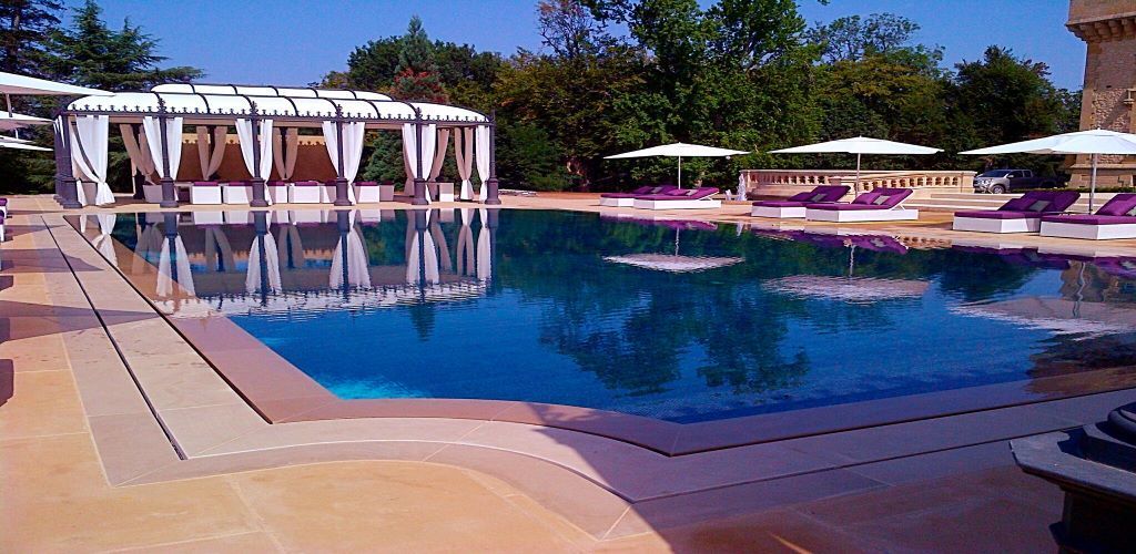 pool linning